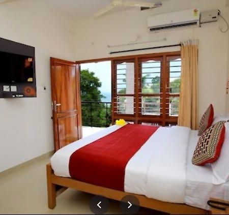Pebblecoast Beach Resort Kovalam Eksteriør bilde