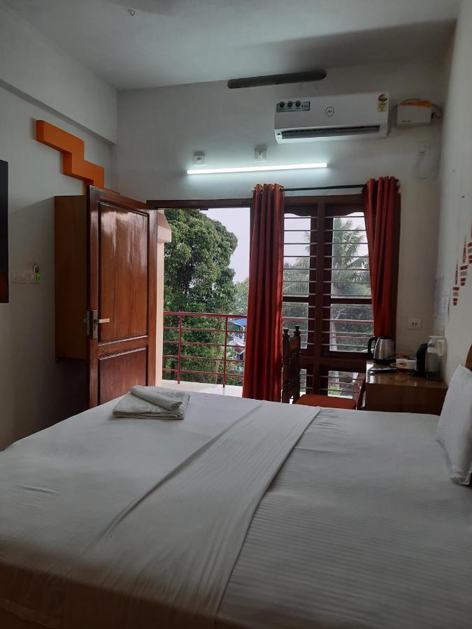 Pebblecoast Beach Resort Kovalam Eksteriør bilde